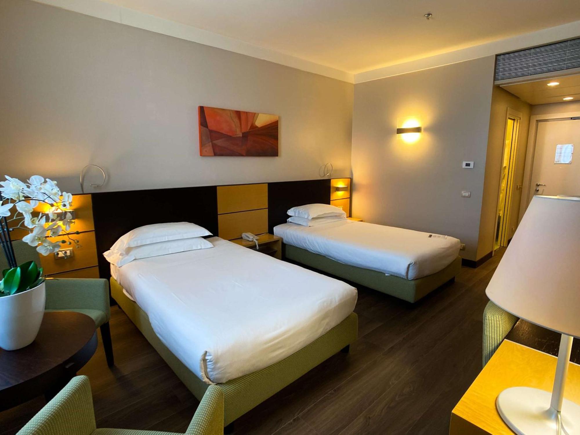 Best Western Plus Hotel Le Favaglie Cornaredo Zewnętrze zdjęcie